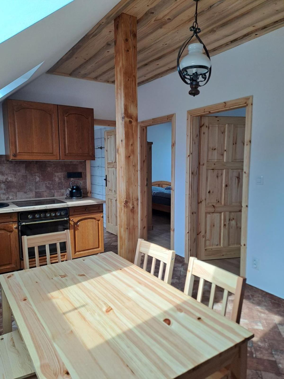 Pension Na Statku- Konsky Apartman Malenitz エクステリア 写真